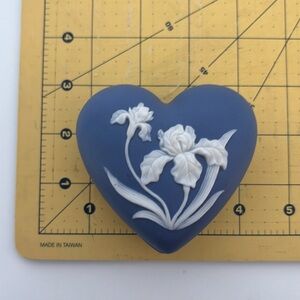 Heart Shaped Ring or Trinket Box w/Cameo Flower